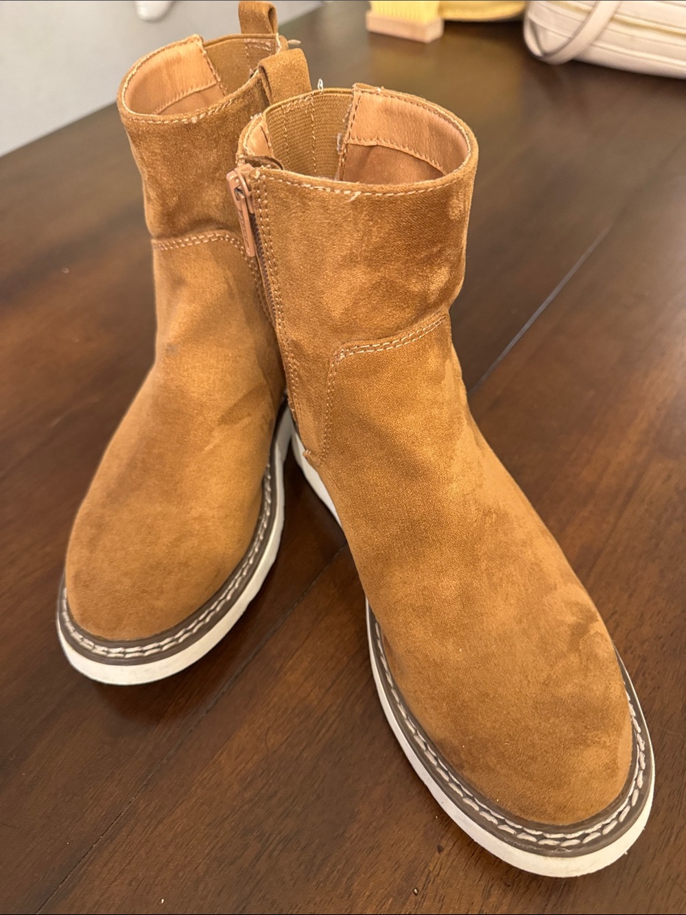 Women’s Tan Suede Zip Booties - Stylish Everyday Comfort